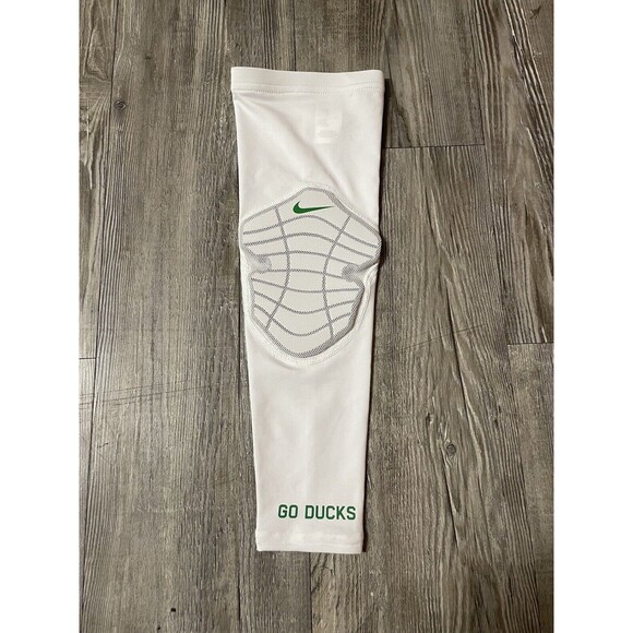 Nike Oregon Ducks PE Pro Hyperstrong Padded Arm Sleeve GO DUCKS White Size L/XL